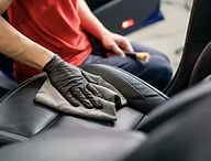 Image de nettoyage intérieur d'une voiture